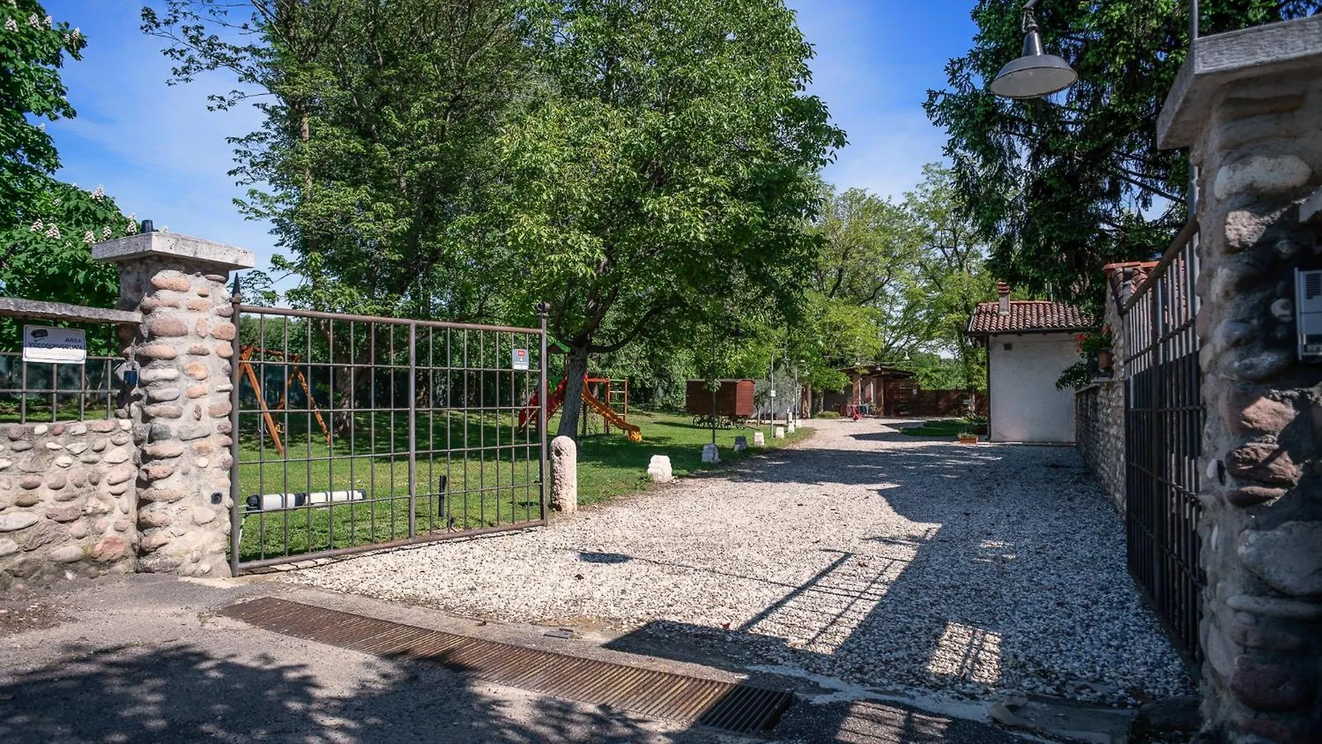 Fior Di Pesco Konuk evi Sommacampagna 0*,  İtalya