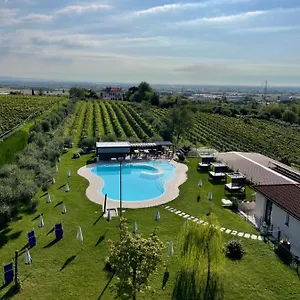  Alloggio per agriturismo Le Mistral