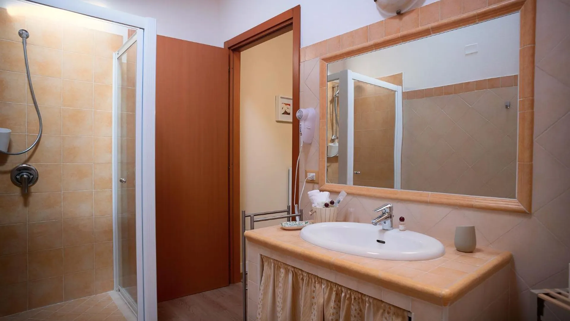 Fior Di Pesco Guest House Sommacampagna Italy